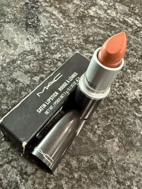 MAC Cosmetics Satin Lipstick in Cherish DISCONTINUED